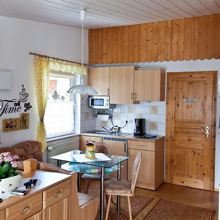Ferienwohnung Schutze Apartamento Thale